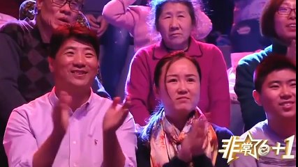 Tài năng phóng bài thần sầu của cậu bé Trung Quốc 8 tuổi