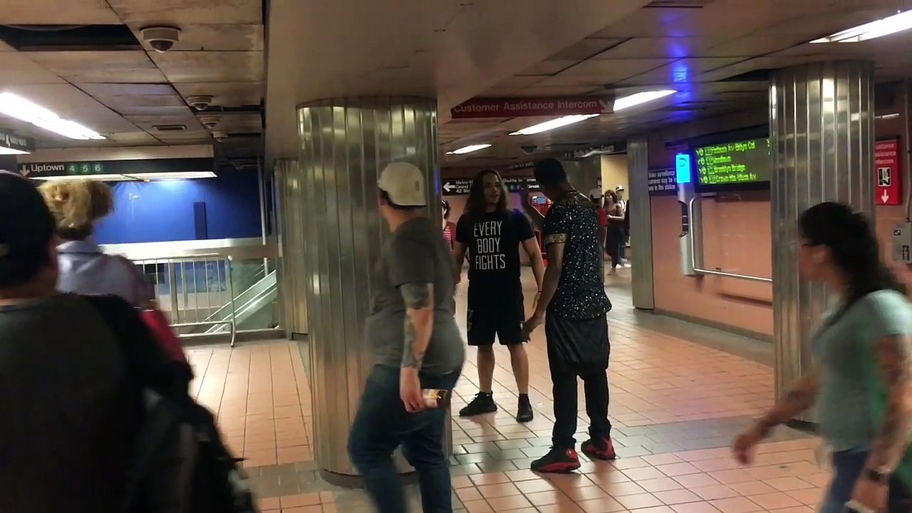 Everybody Fights