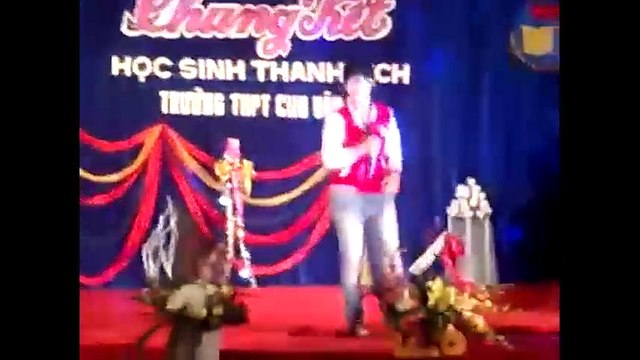 Giọng hát trước khi chuyển giới của chàng trai gây sốt 'Sing my song'