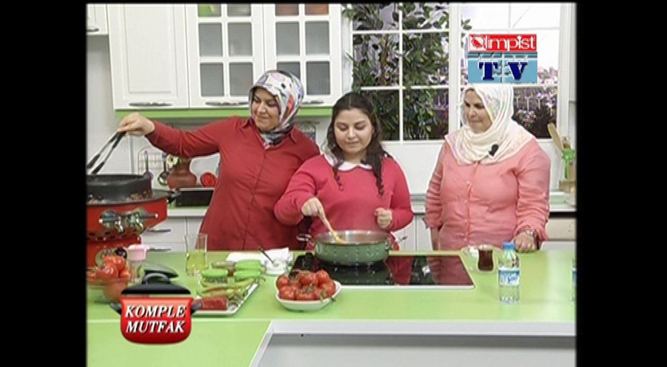 BİBER KAVURMALI ŞEHRİYE ÇORBASI