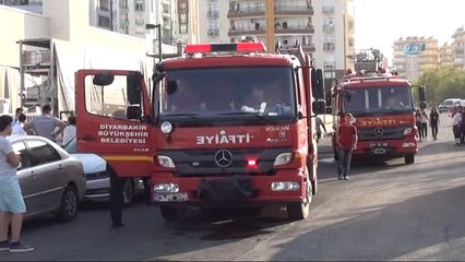 Avm'de Yangın Paniğe Neden Oldu