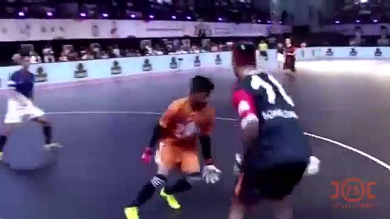 Ronaldinho Skills Premier Futsal Delhi Dragons vs Kerala Cobras