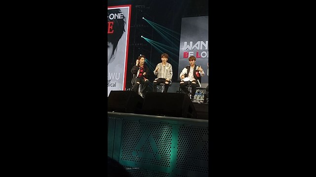 WannaOne Time (Ong) - 170922 (SINGAPORE FANMEET)