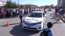 Aksaray Öğrenci ve Veliler, Ölümlü Kazanın Ardından Yolu Kapatıp Eylem Yaptı