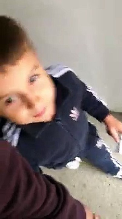 Rrënqethëse: Vëllau i Aulon Zekës, Taulanti publikon një video të re në Facebook! Po thotë Loni ka shku te ZOTI (Video)
