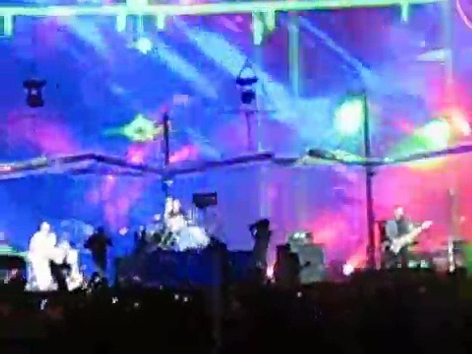 Muse - Stockholm Syndrome, Parc des Princes, Paris, France  6/23/2007