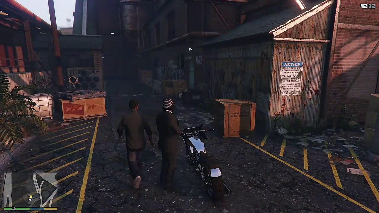 GTA V Missão Enfrentamos um Exército e Escapamos com Vida