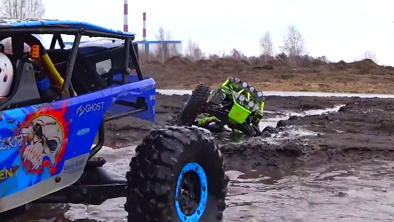RC MUD Trucks 4x4 Trail — Axial Wraith VS WLtoys 10428 — RC Extreme Pictures