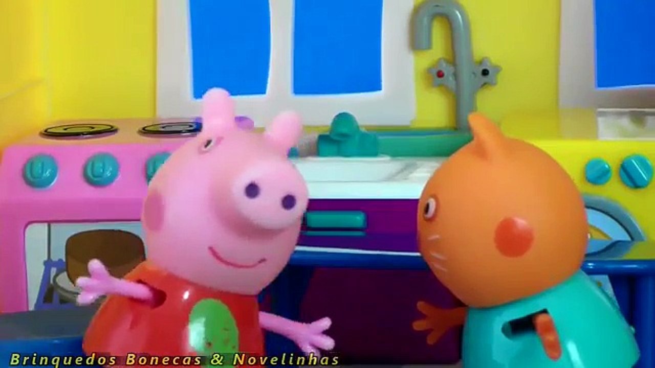 Bain Bonbons chat complet n / A porc Portugais Peppa Peppa au Brésil donne le bain à bulles tim