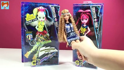Monster High Electrified Frankie Stein Işıklı ve Sesli Oyuncak Bebek Paket Açma Oyuncak