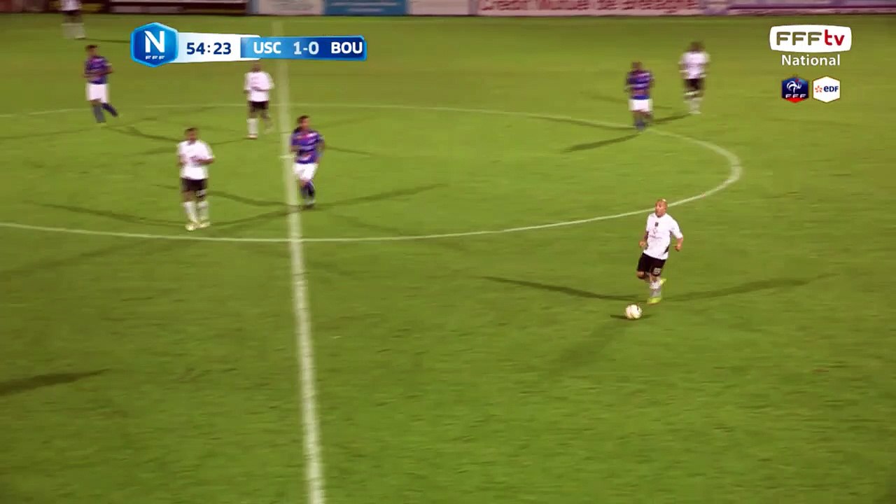 Grosse occasion pour Boulogne mais la frappe est repoussée par le gardien.