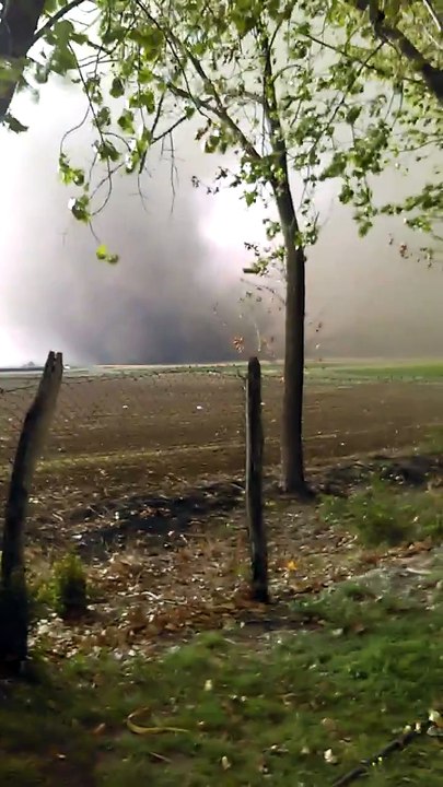 Tempête apocalyptique filmée en Serbie... Fin du monde