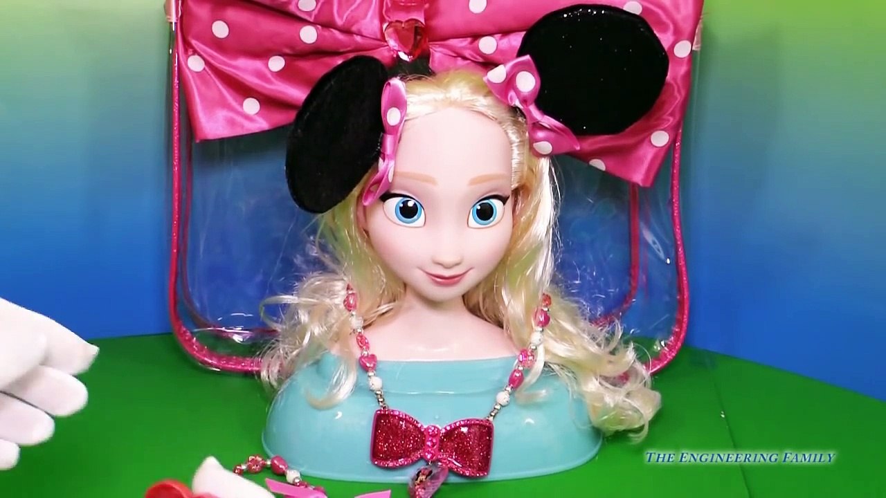 MINNIE MOUSE Disney Junior Minnie Bow-Tique Dress Up Case a Disney Minnie Mouse Video