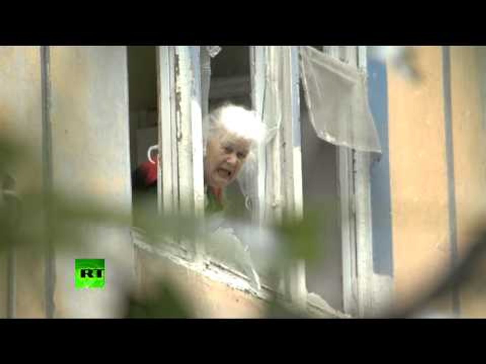 GRAPHIC: Fierce shelling leaves Donetsk residential area devastated