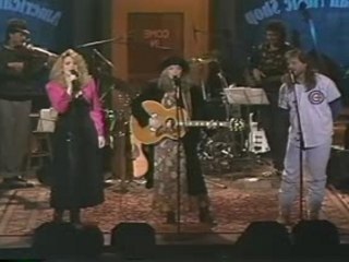 Emmylou Harris & Trisha Yearwood - Tennessee Rose