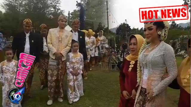 Hot News! Vicky Shu Luar Biasa Cantik di Hari Pernikahannya - Cumicam 23 September 2017