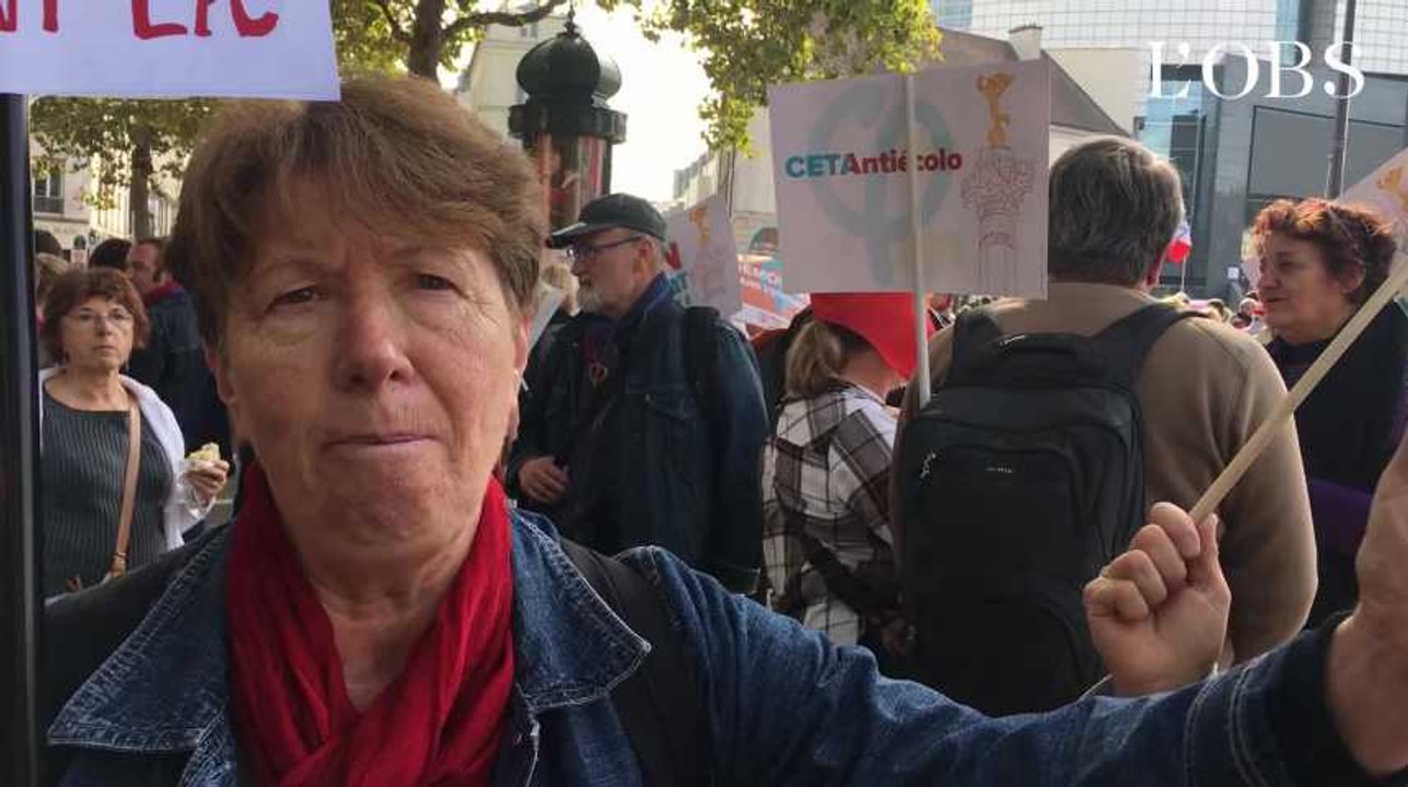 "Macron : la démocratie se fait dans la rue" préviennent des Insoumis à la manifestation de Paris