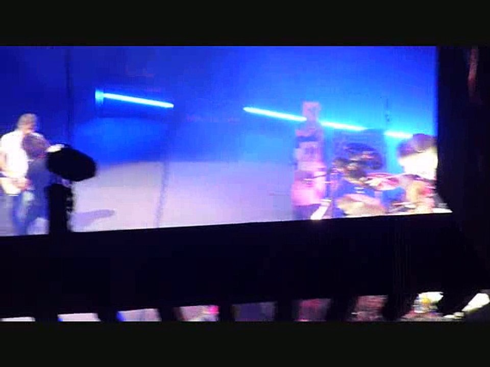 Foo Fighters - "The Pretender" (part 2)- O2 Arena (London) 19th September 2017