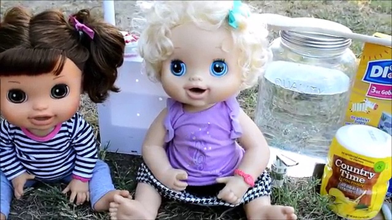 Baby Alive Lemonade Stand Part 2! Baby Alive Sara The Bully Opens One Too! baby alive videos