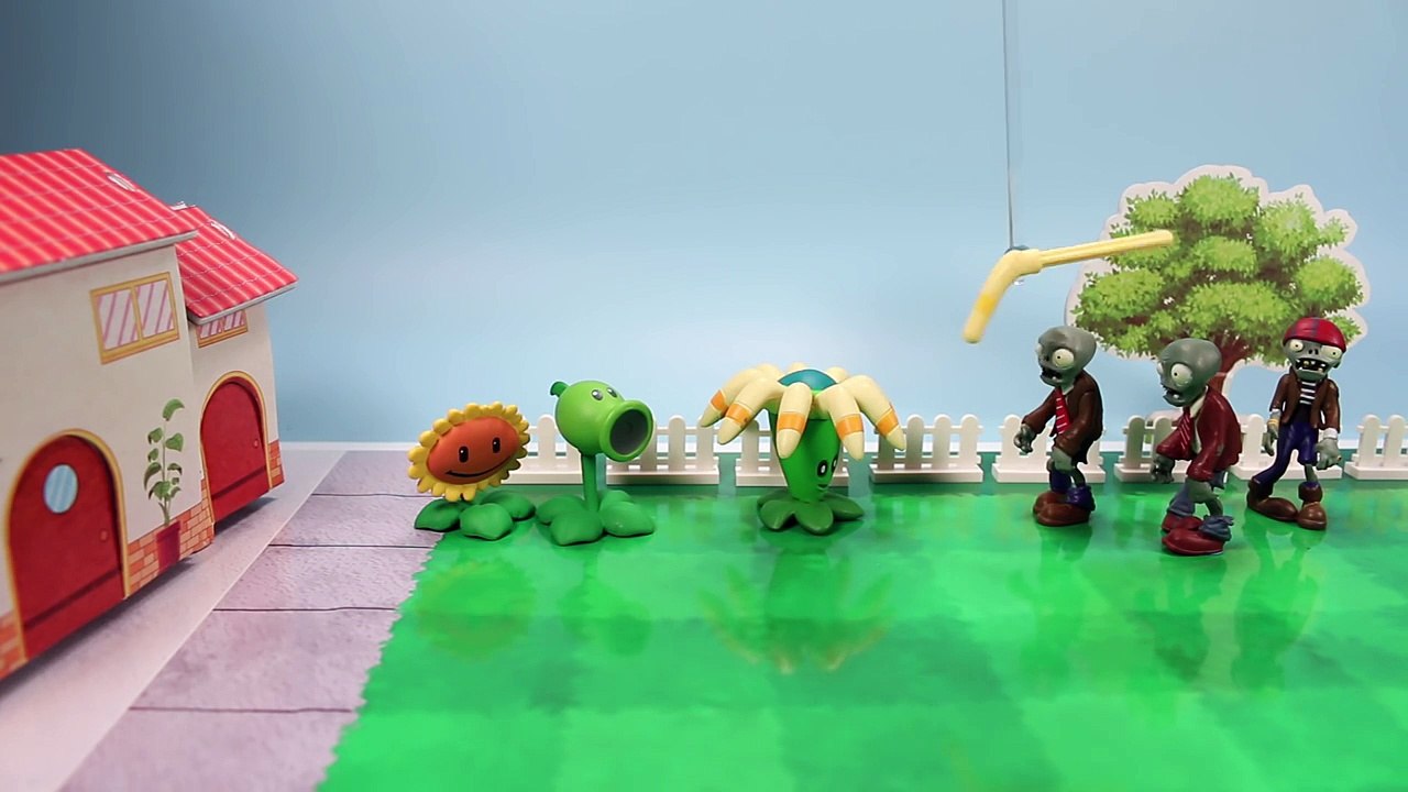 Plants vs. Zombies Toy Play Episode 5 Bloomerangs Boomerang
