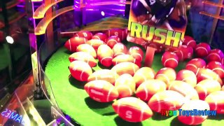 CHUCK E CHEESE FAMILY FUN Indoor games and Activities for Kids! Compilation Video Children Play Area