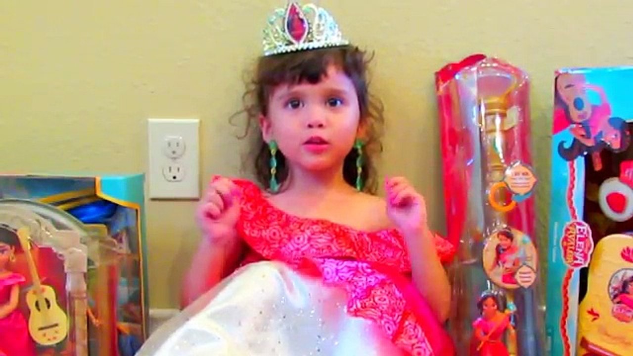 Disney Princess In Real Life Elena of Avalor Adventure Make-Over and Dress Up | Toys Acade