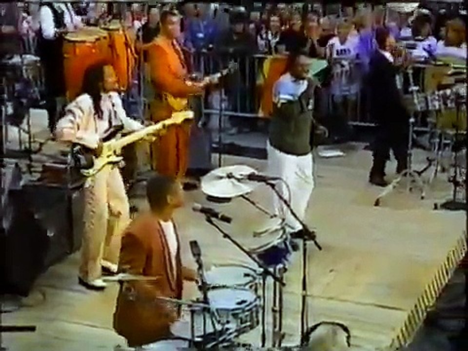 Earth Wind and Fire - Fantasy