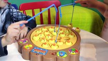 PEGA PINTINHO AMARELINHO DA GALINHA PINTADINHA Paulinho Brincando - c/ Música Infantil para Crianças