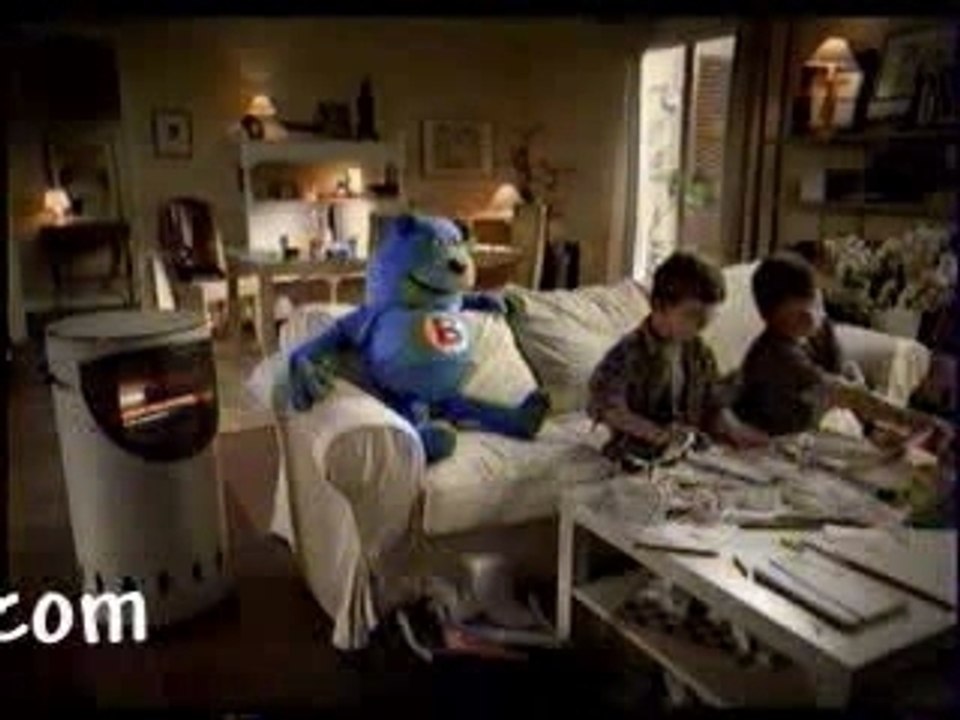 Pub Butagaz_L'ours bleu et la bouteille