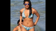 Priyanka Chopra Hot Bikini Slideshow (all 20  photos)