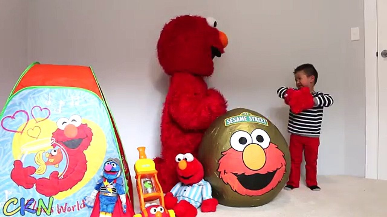 Elmos World Sesame Street Giant Surprise Egg Toys Opening Fun CKN Toys