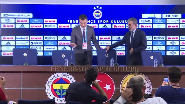 Fenerbahçe Teknik Direktörü Aykut Kocaman (1) - İstanbul