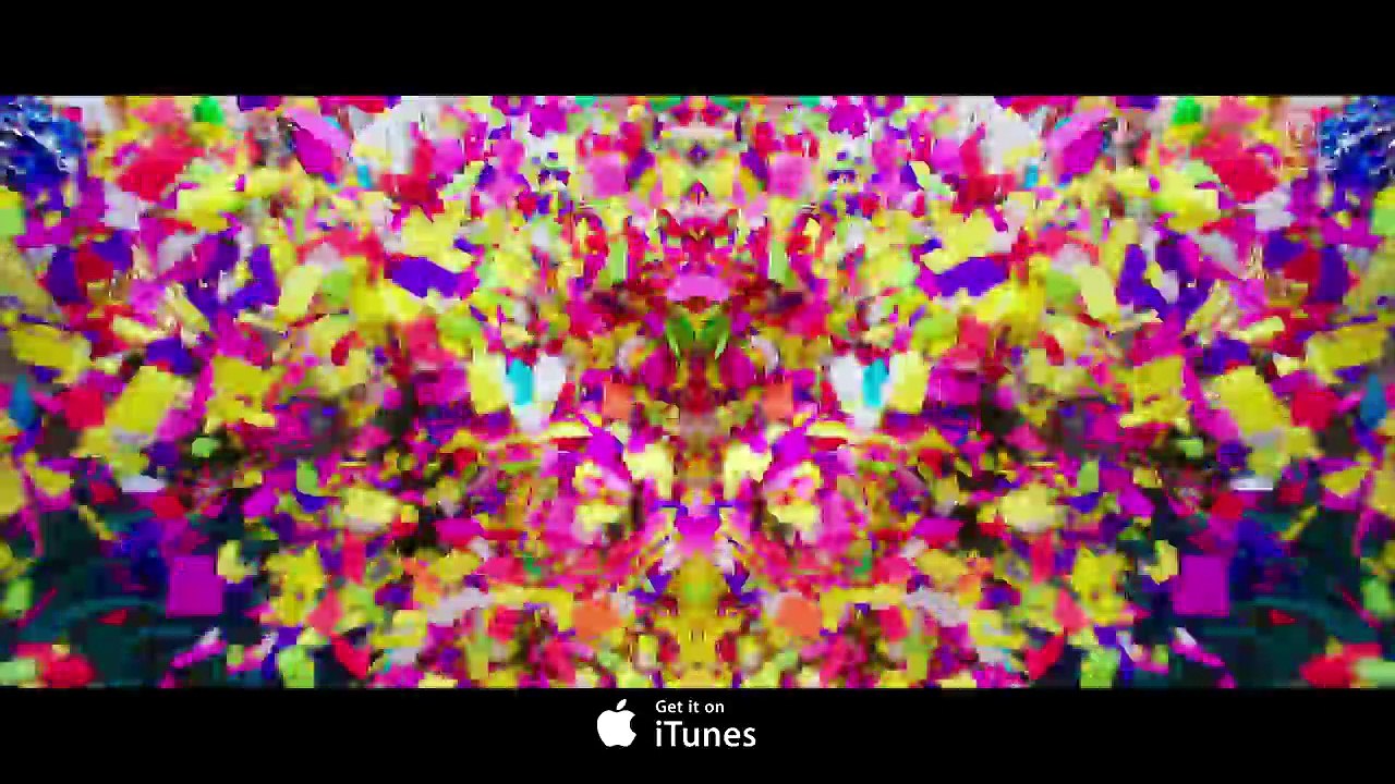 Golmaal_Title_Track_(Video)___Ajay_Devgn__Parineeti___Arshad___Tusshar___Shreyas(1)