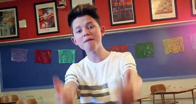 JACOB SARTORIUS – SWEATSHIRT OFFICIAL VIDEO
