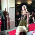 Marina Ruy Barbosa desfila para Dolce & Gabbana