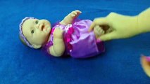 Видео с куклой Пупсик Играем в дочки матери Игрушки для Девочек памперс массаж спать Baby Doll Sleep