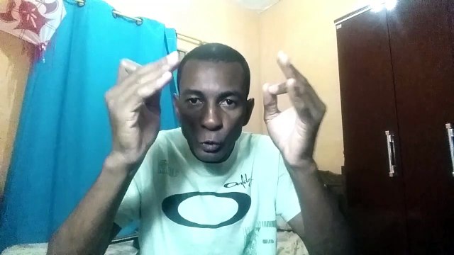 CURA GAY DO CAUE MOUIRA JEAN WYLLYS E BOLSONARO MIDIA MENTIROSA