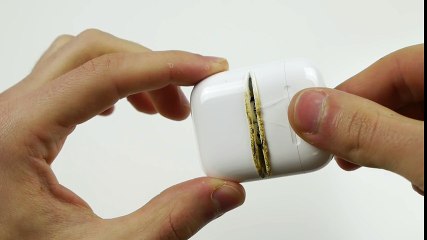 AirPods vs 1000 Degree Glowing Hot Knife