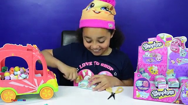 Shopkins Season 5 Petkins Backpack Case Mega Blind Bags Toy Opening | Toys AndMe
