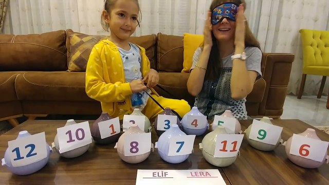 DOKUNDUĞUNU BİL CHALLANGE , Elif ve Lera sürprizine yarışıyorlar , eğlenceli çocuk videosu