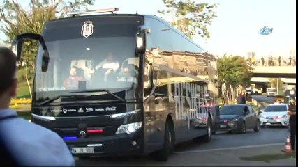 Derbi Öncesi Takımlar Stada Geldi