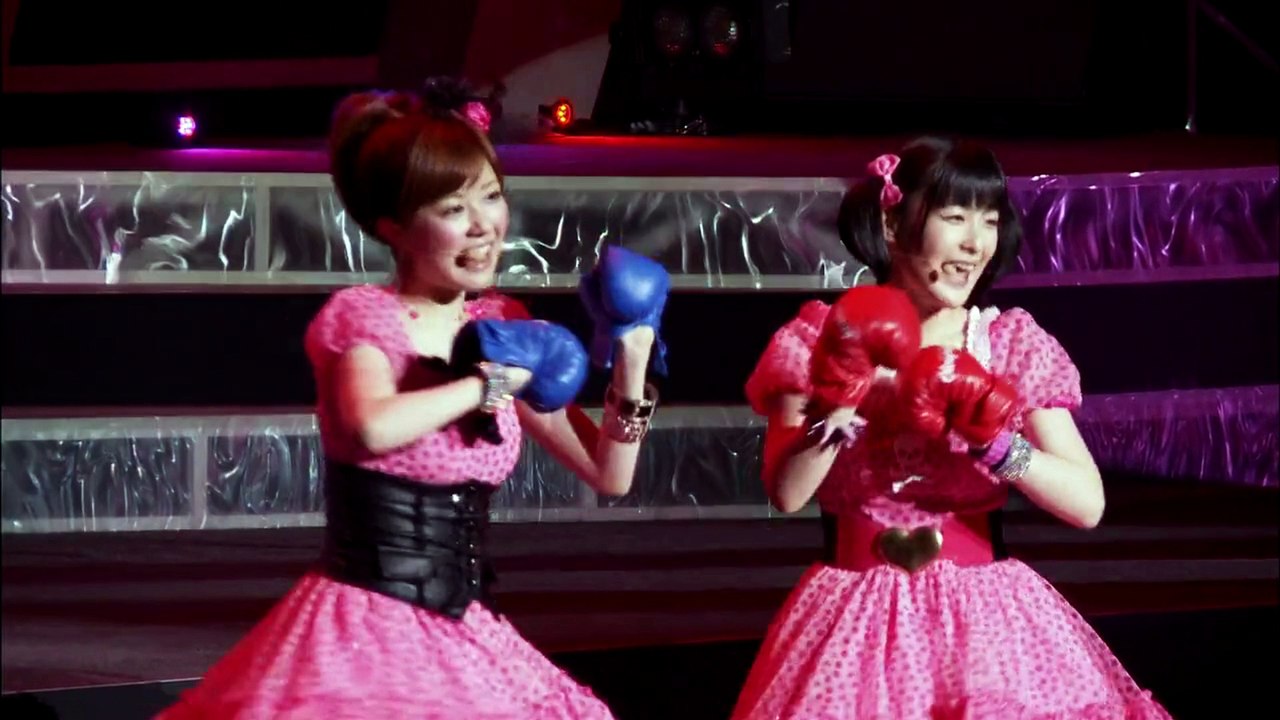 Berryz工房『ファイティングポーズはダテじゃない!～ ピリリと行こう!』