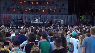 Jonny Buckland and Chris Martin performing The Scientist at #Concert4Cville #MusicAndUnity