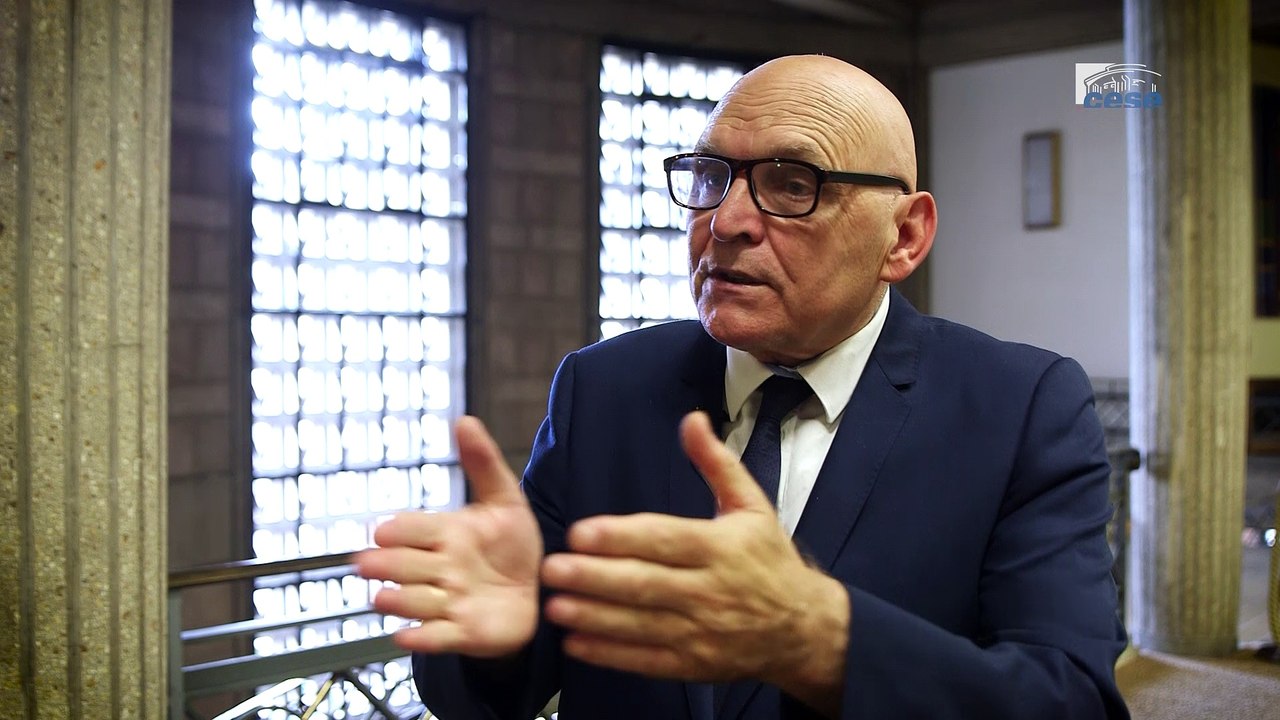 Questions à Claude JEANNEROT (OIT) - Numérique et emploi - cese