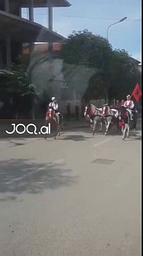 Nga Londra për t’u martuar në Kukës, dasma e djalit “pushton” rrugët e qytetit