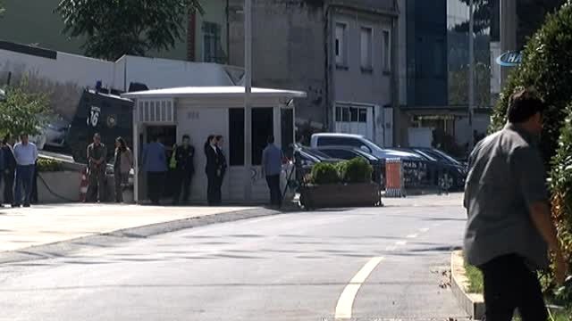 Cumhurbaşkanı Recep Tayyip Erdoğan AK Parti İstanbul İl Başkanlığı'nda