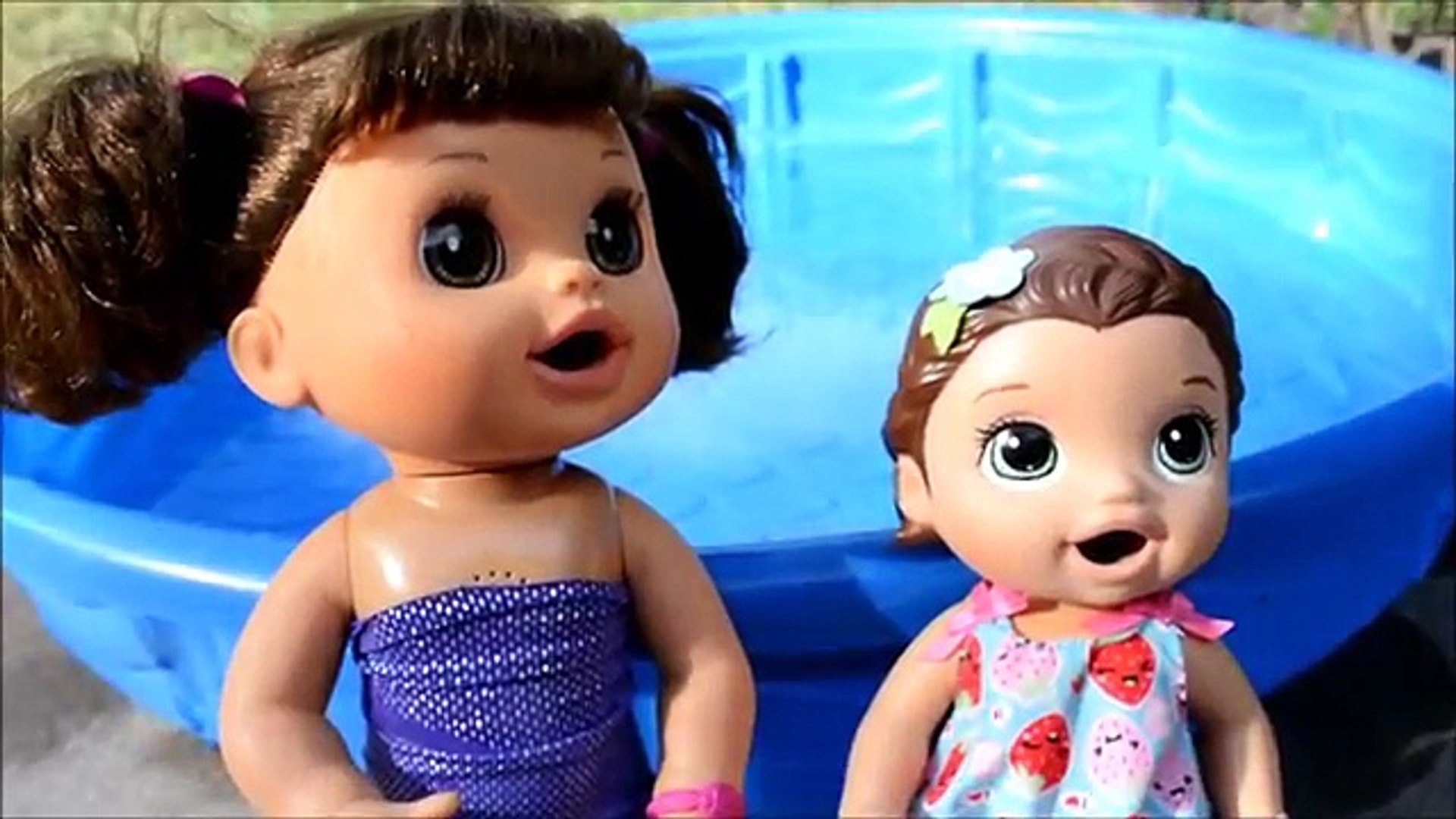 Baby Alive Swimming As A Mermaid Daisy Hates Being A Mermaid Baby Alive Mermaid Video Dailymotion