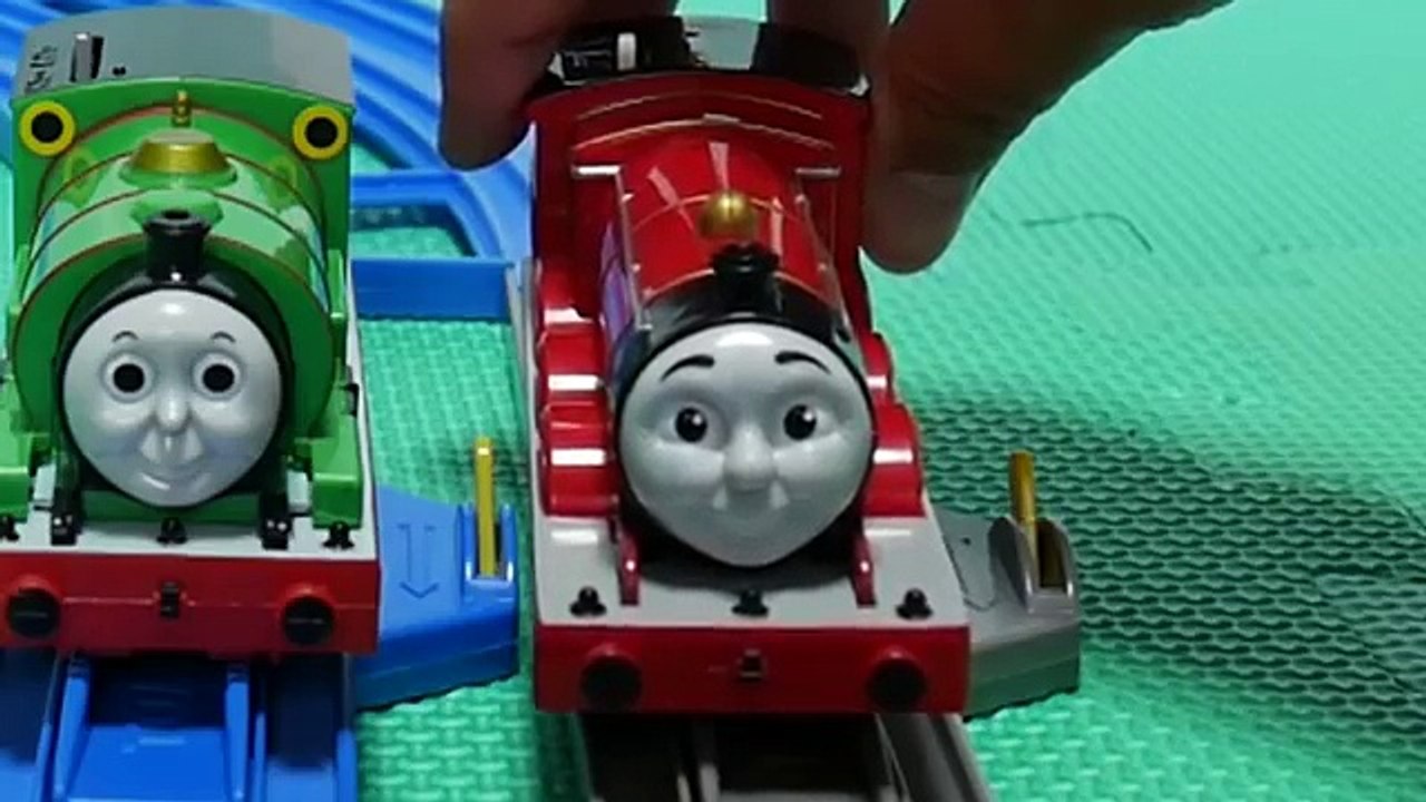 きかんしゃトーマス 大きなトーマスのおもちゃとおかし ☆ Thomas and Friends sweets and toys