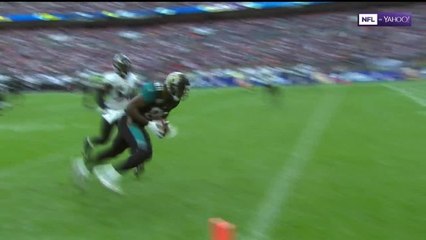 Bortles pulls off perfect ball fake, hits TE Lewis for TD