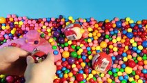 SURPRISE EGGS | Angry Birds Surprise blind eggs are found inside a candy ocean!
